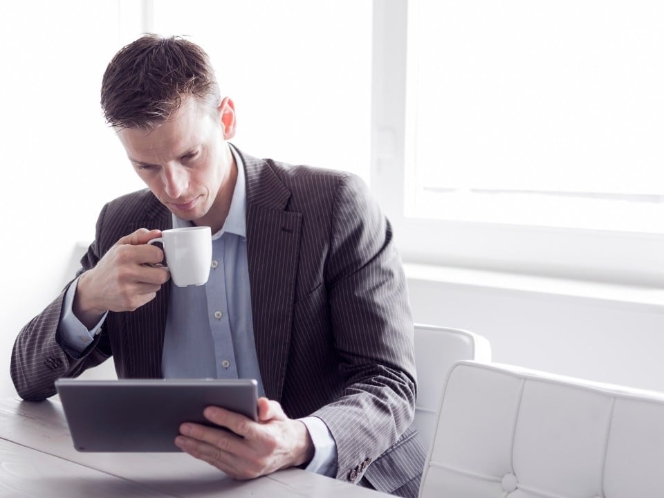 an employer reading about cbd legality in his tablet